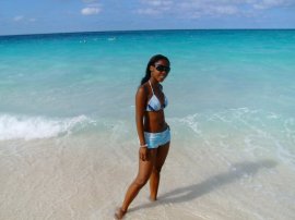 Throw back! 2009 a holiday on Cabbage Beach